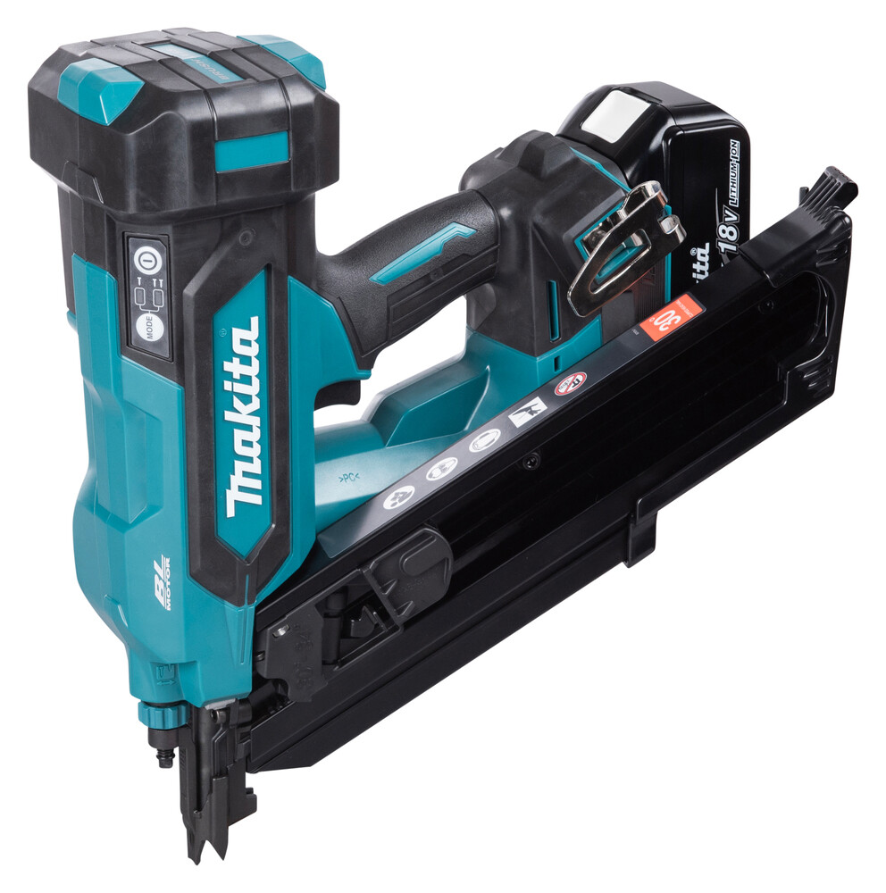 MAKITA Constructietacker 18V DBN900ZK